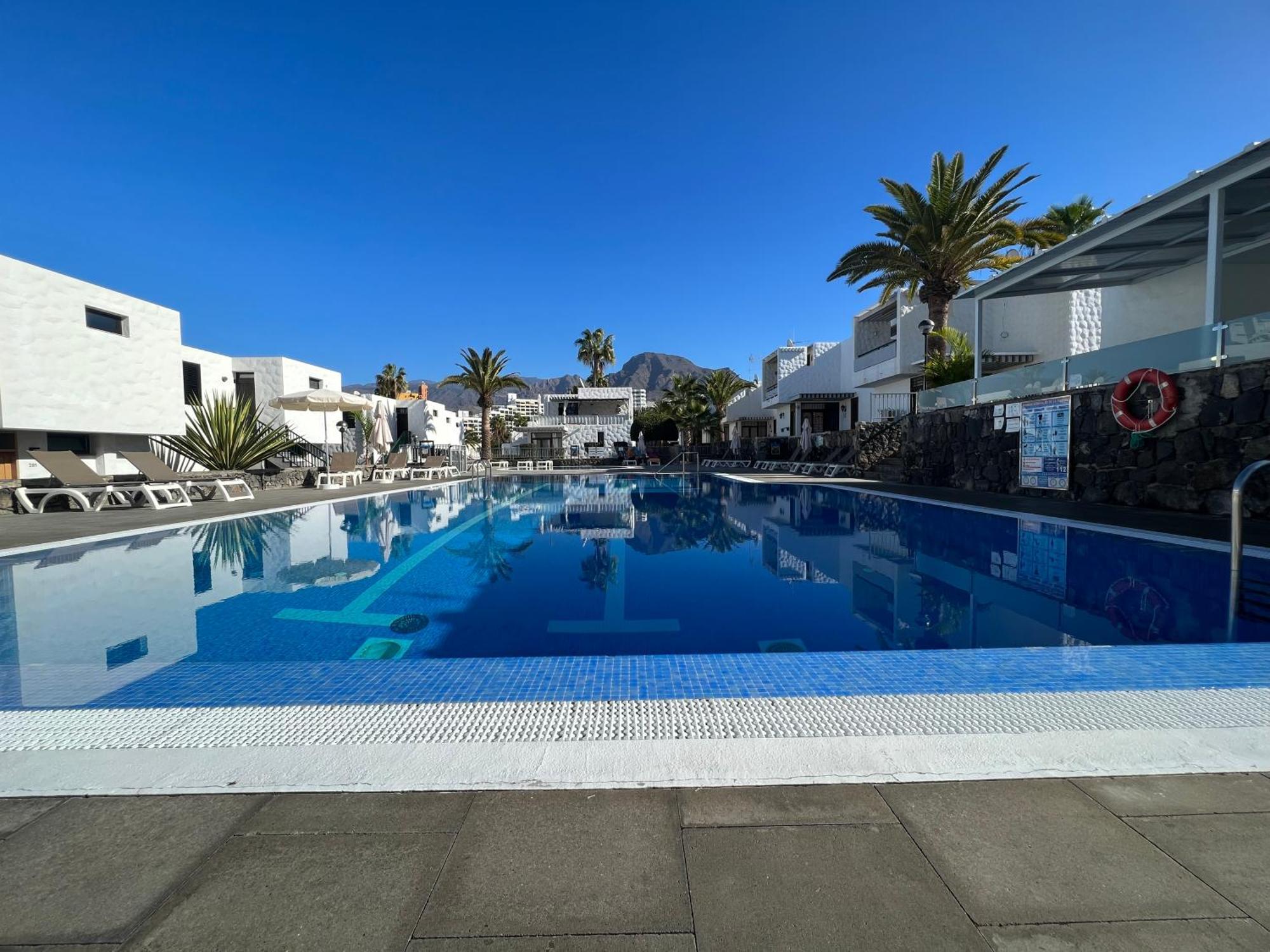 Apartamentos Bungamerica 273 - Costa Adeje بلايا ذي لاس أميريكاس المظهر الخارجي الصورة