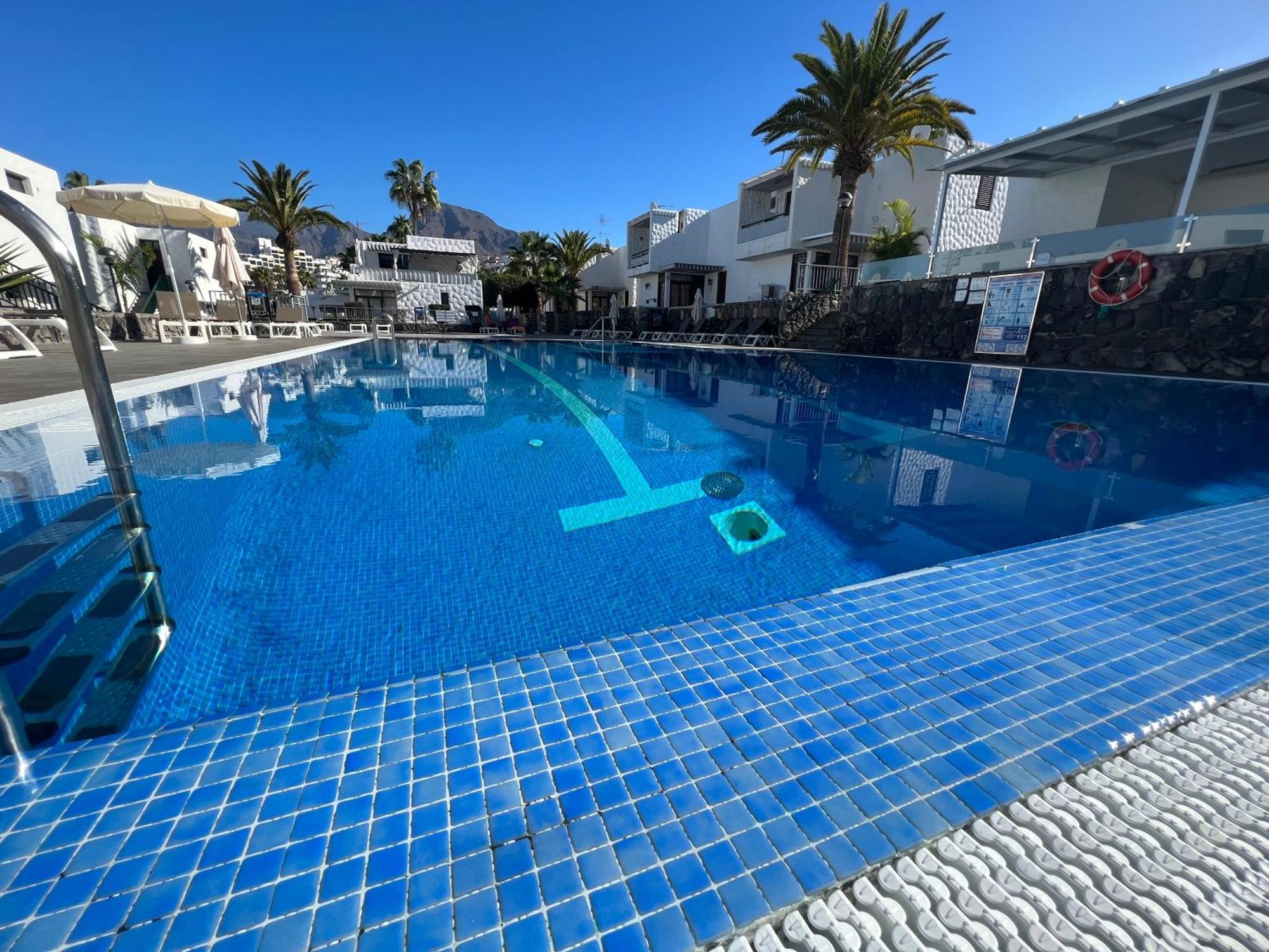Apartamentos Bungamerica 273 - Costa Adeje بلايا ذي لاس أميريكاس المظهر الخارجي الصورة